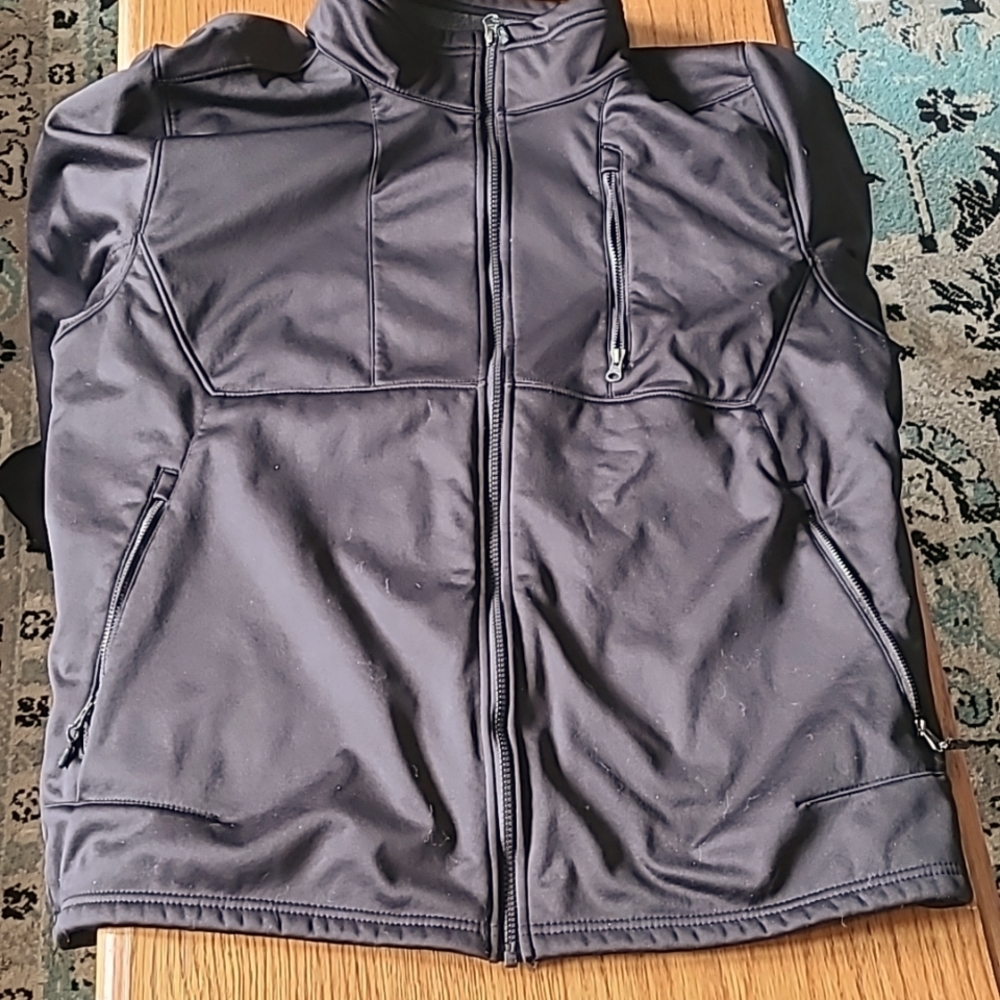 XL Swiss Tech zippered jacket